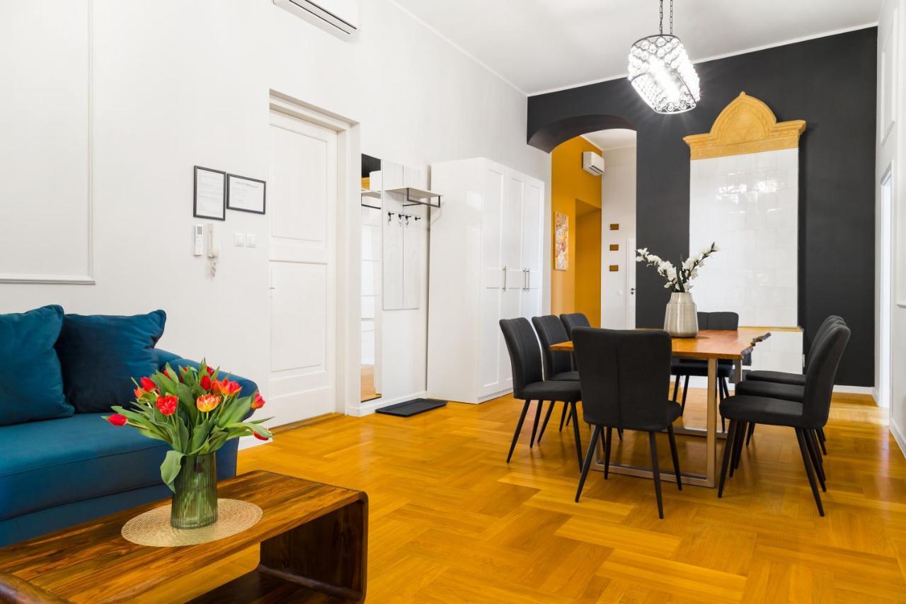 Glamorous Apartment In Heart Of Old Town Krakow Dış mekan fotoğraf
